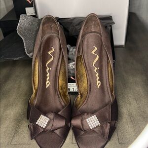 Nina Women's Chocolate Peep-Toe Heels with Bow